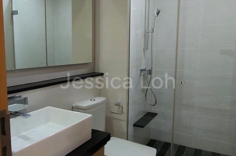 3 Bed Condo for Sale in  Marina Bay Residences - Image 6